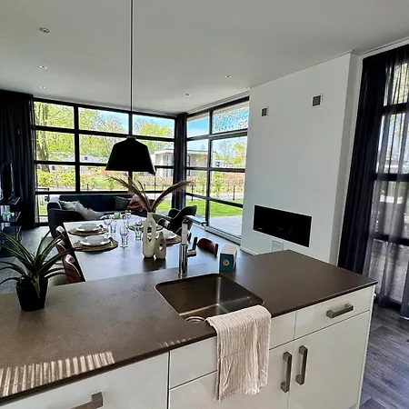 Casa de Férias Bad Hoophuizen Am Wasser Fuer 6 Personen Nr Zuiderzee 21 Hulshorst