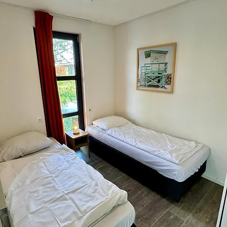 Bad Hoophuizen Am Wasser Fuer 6 Personen Nr Zuiderzee 21 Casa de Férias Hulshorst