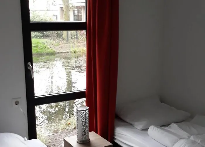 Bad Hoophuizen Am Wasser Fuer 6 Personen Nr Zuiderzee 21 Holiday home *